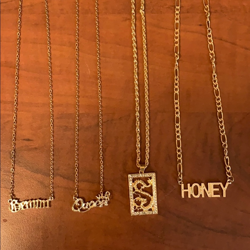 Women’s Necklace Bundle